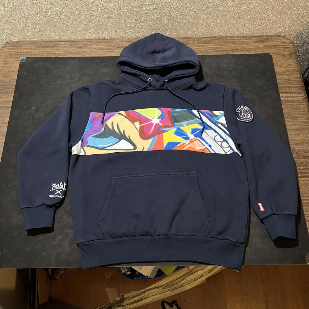 Paris Saint-Germain Hoodie Mens Large PSG Soccer Street Art Tango Hotel Crash 80